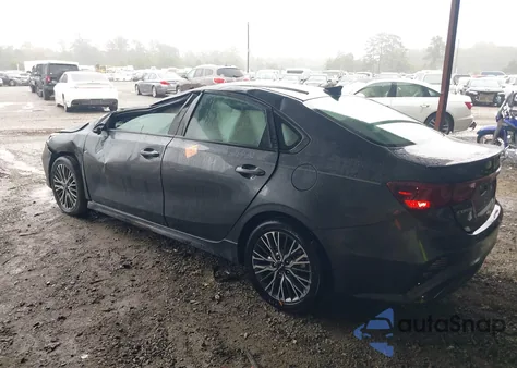 2024 Kia Forte Gt-Line из США, поврежденный, VIN 3KPF54AD7RE707556